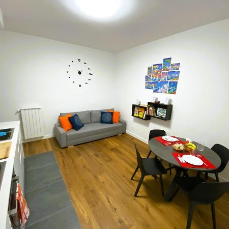 Charming Newly Renovated Apartment Florens Exteriör bild