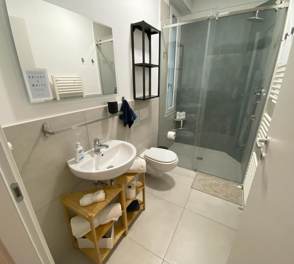 Charming Newly Renovated Apartment Florens Exteriör bild